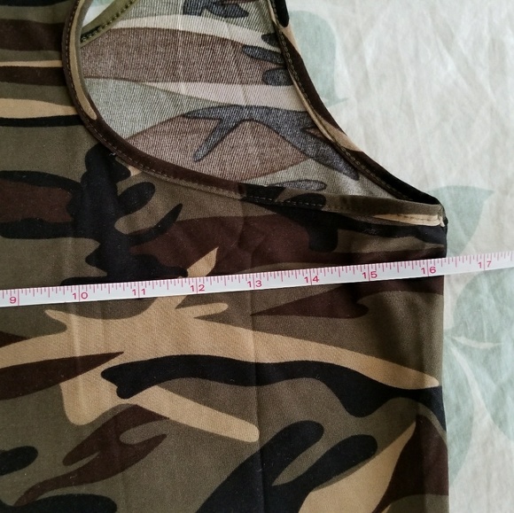 NWOT Camouflage Racerback Tank Top - Picture 3 of 5